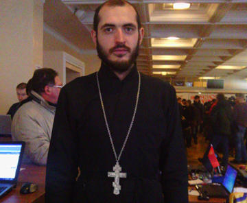 священник евромайдан