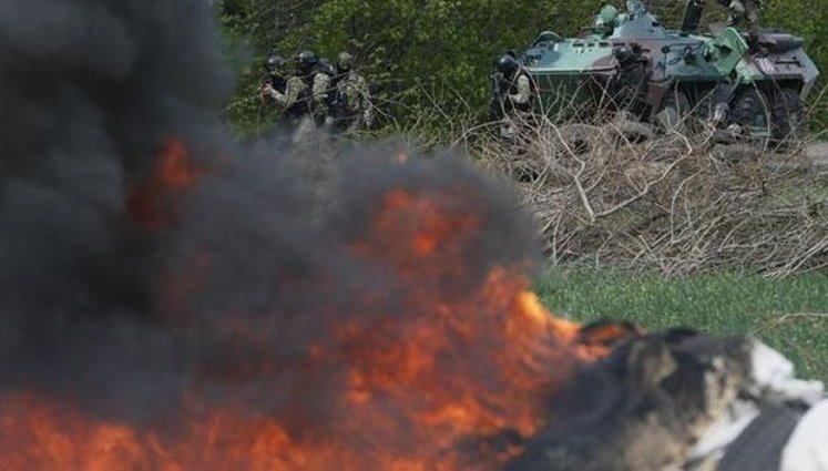 Fighting Under Way Near Mariupol. Residents Asked Not to Panic
