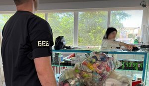 БЕБ закрило 11 точок з нелегальними електронними сигаретами у київських ТРЦ
