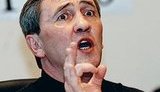 Черновецкий хочет переселить бабушек и дедушек в дом престарелых, а их квартиры сдавать в аренду