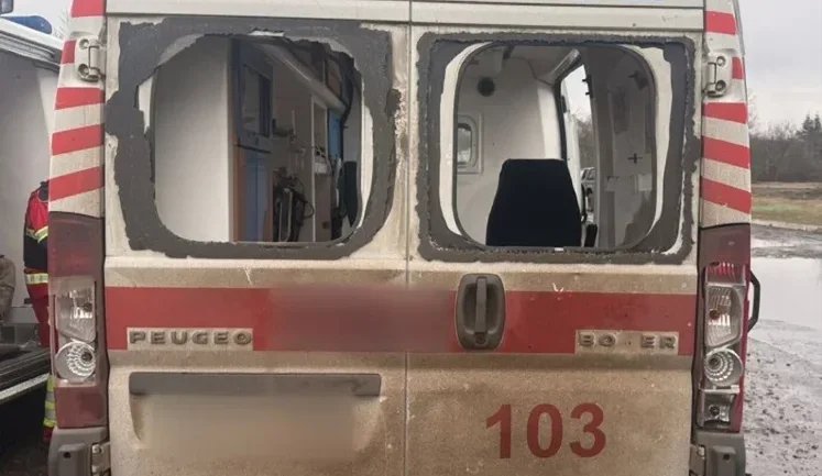 Kharkiv region under attack: Russian drone hits ambulance crew