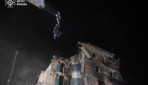 удар по будинку у Шевченківському районі Києва