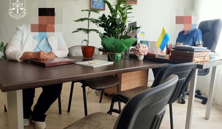 Заволоділи мільйонами бюджетних коштів, виділених на допомогу тяжкохворим пацієнтам: Викрито посадовців медзакладів. ФОТОрепортаж