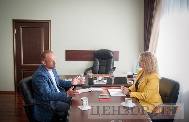 Роман Безсмертний: Україна повинна розпустити політичну групу переговорів у Мінську 01 Роман Безсмертний: Україна повинна розпустити політичну групу переговорів у Мінську 01