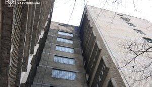 Наслідки ворожого удару по Харкову: троє постраждалих. ФОТО