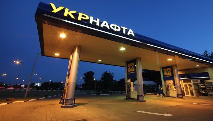 Заволодіння 100 тис. тонн нафтопродуктів "Укрнафти" на 2,8 млрд грн: НАБУ викрило схему. ВIДЕО
