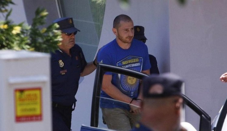 Spanish police released video of Stepan Chernovetskyi's detention. VIDEO