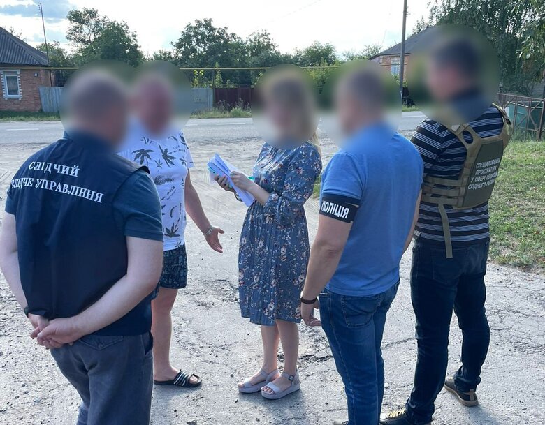 Керівництво військкомату на Харківщині нарахувало 700 тис. грн фіктивному працівнику 02