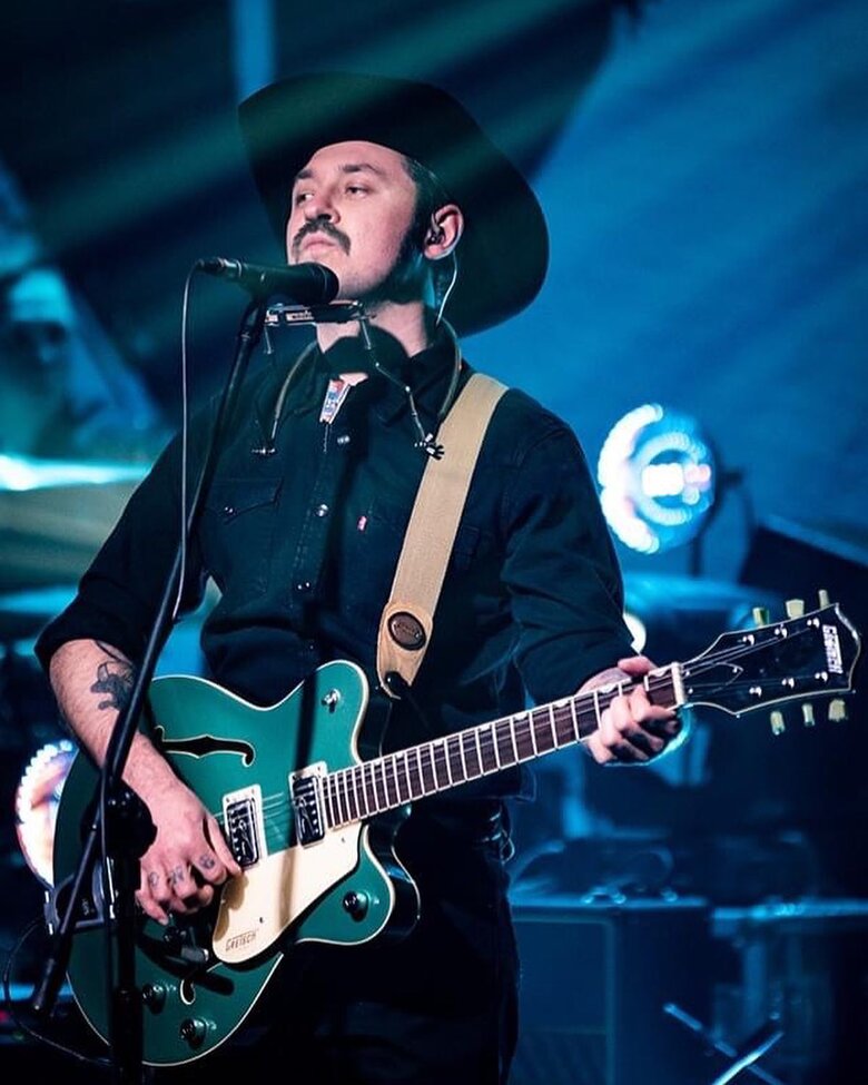 Музикант та офіцер ЗСУ Саша Буль: Ми можемо довго сратися про Схід і Захід, але коли припече, ми, як мурахи, зібралися - і російські колони палали від Сумщини і до Чорного моря… 01 Музикант та офіцер ЗСУ Саша Буль: Ми можемо довго сратися про Схід і Захід, але коли припече, ми, як мурахи, зібралися - і російські колони палали від Сумщини і до Чорного моря… 01