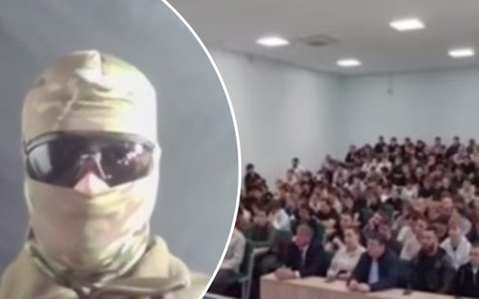 "Якщо ви підете на війну, мені доведеться вас убити": український військовий зірвав вербування студентів. ВIДЕО