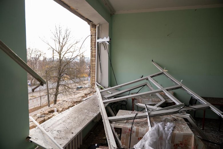 Повреждены учреждения здравоохранения в Киеве 14 ноября