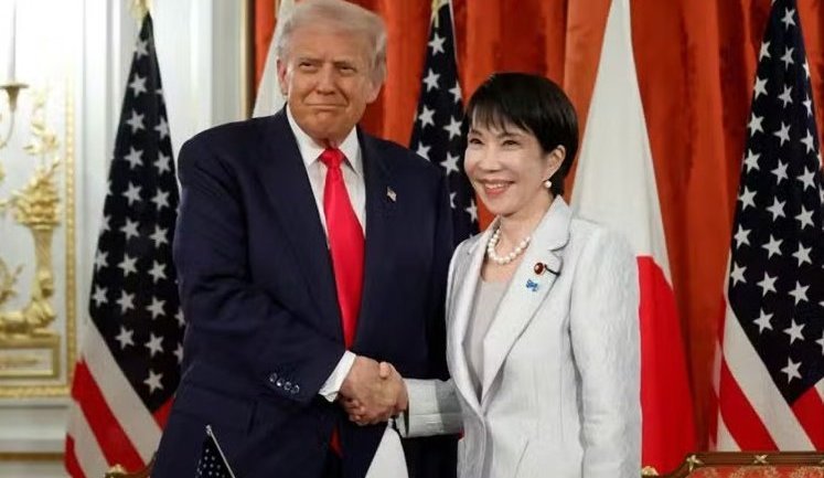 Прем’єрка Японії відкинула вимогу Трампа відмовитися від російського газу, – Reuters