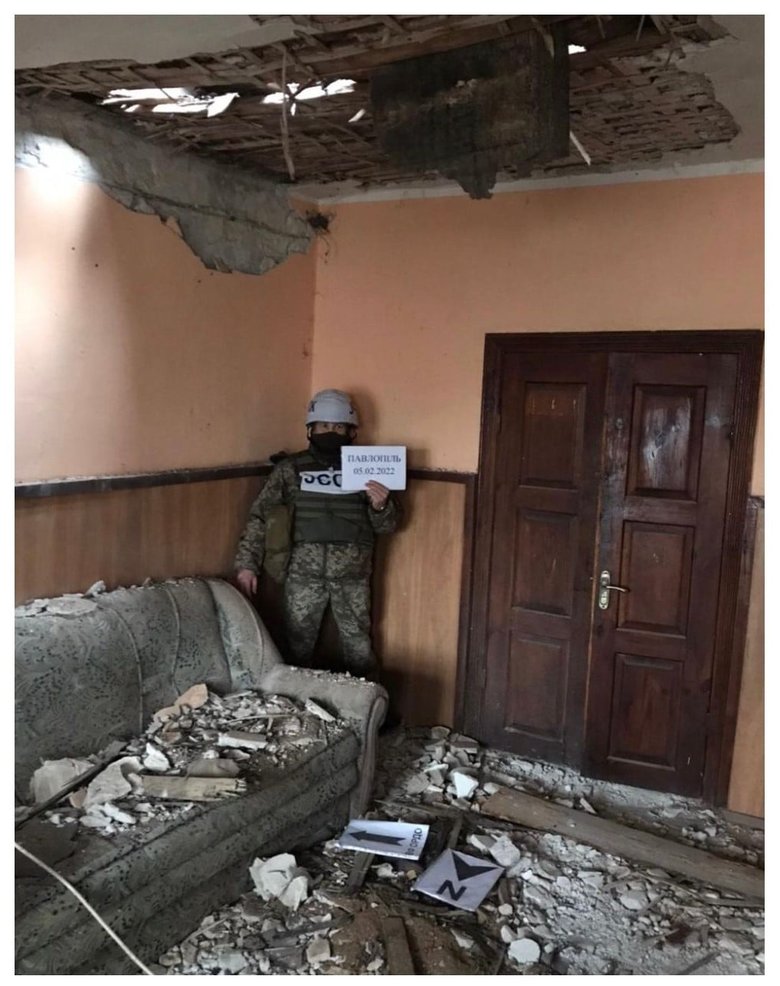 Наслідки вчорашнього обстрілу Павлополя російськими військами із використанням безпілотника 02