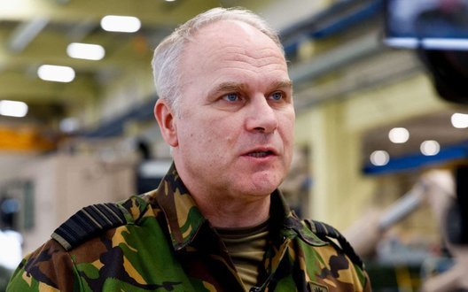 Заяви Трампа щодо НАТО не надто розумні, - глава ЗС Нідерландів Айхельсхайм