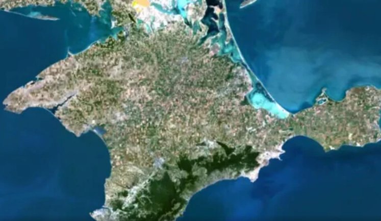 Россия массово минирует побережье Крыма из-за страха высадки десанта ВСУ, - Волошин