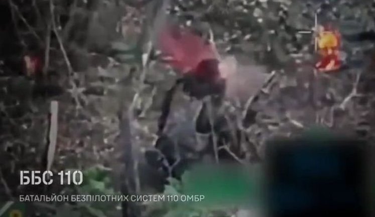 Росіянин застрелився у кущах під пильним наглядом українського безпілотника. ВIДЕО