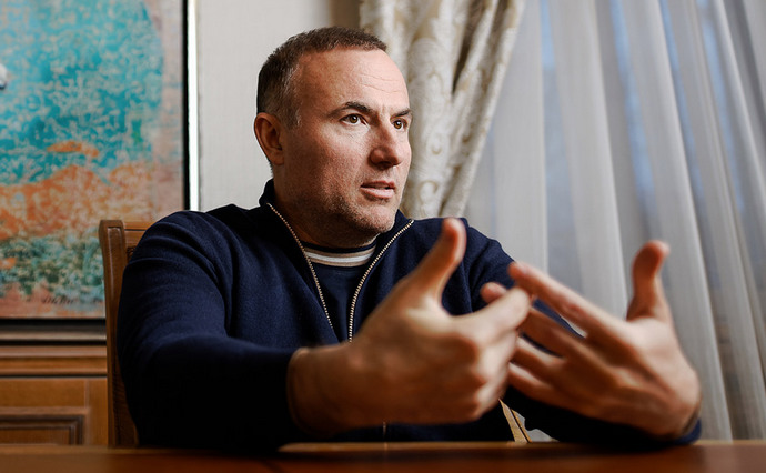 Деолігархізація від Офісу президента: Як перші п’ять олігархів втрачають ключові активи 06