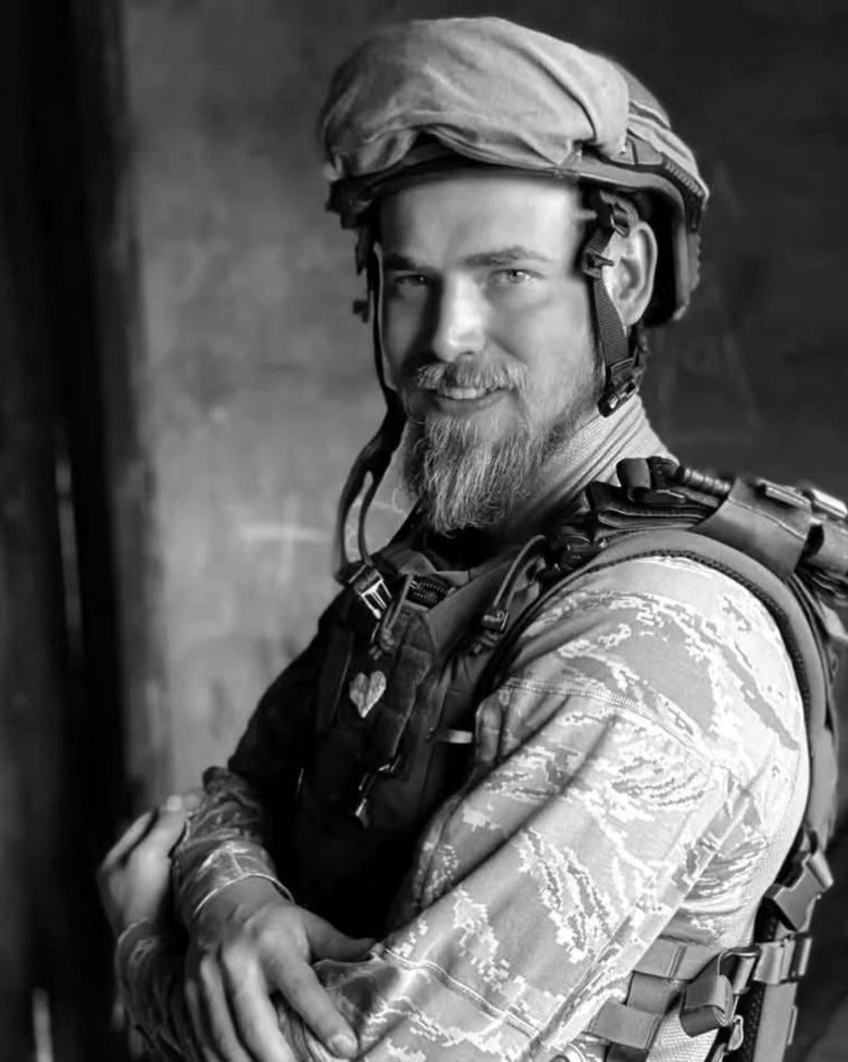 На фронті загинув бойовий медик та альпініст Володимир Василишин