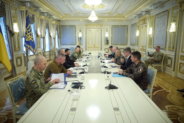 Zelenskyy's meeting with Radakin and Burkar