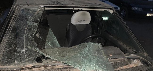 У Лисичанську понівечили автомобіль правозахисниці Ястребової, - Денісова 01