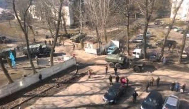 Украинская 95-я аэромобильная бригада по тревоге идет на Крым. ВИДЕО