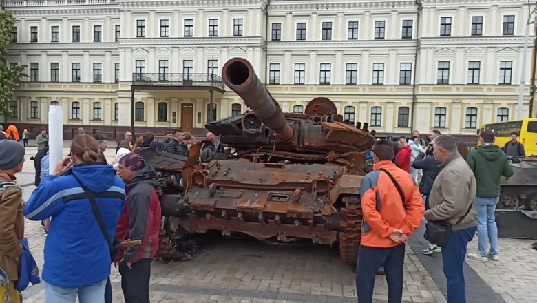 Танк, БМД та Тигр: В центрі Києва відкрилась виставка демілітаризованої техніки російських окупантів 22