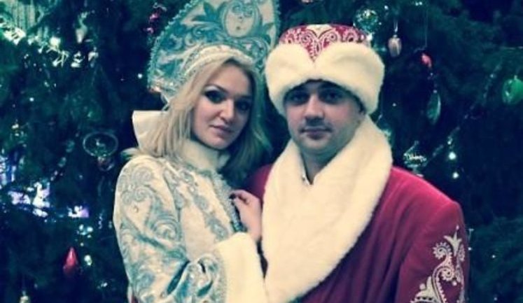 Дочь одного из врагов Евромайдана Добкина развлекается на самом дорогом курорте Евросоюза. ФОТОрепортаж