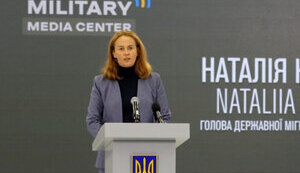 Голова Державної міграційної служби Наталія Науменко: "Людей, які воювали, Україна видавати точно не буде"