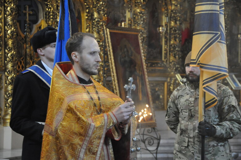 Із воїном Азову Ігорем Линдюком попрощалися у Києві 27 Із воїном Азову Ігорем Линдюком попрощалися у Києві 27