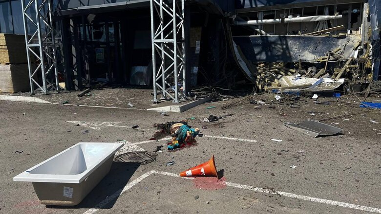 Сьогодні на Херсонщині від російських обстрілів 21 людина загинула, 48 поранено, - Зеленський 07