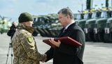 Порошенко присвоил звание Героя Украины командиру батальона 30-й ОМБр подполковнику Ивану Виннику. ВИДЕО