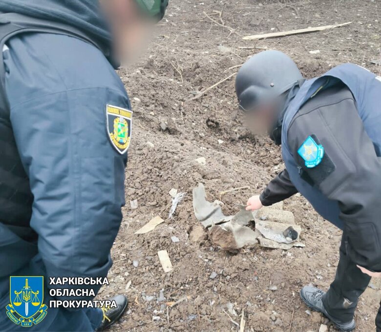 Наслідки російських обстрілів Куп’янська: поранено жінку, пошкоджено житлову й освітню інфраструктуру 02