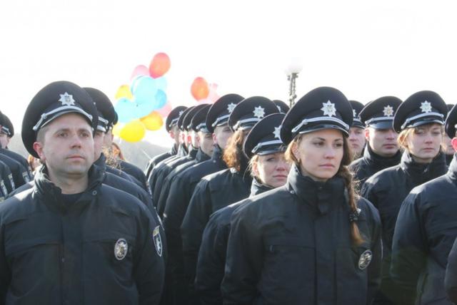 чернигов полиция присяга патрульная патрульные