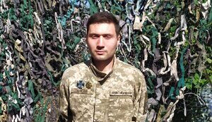 "Нас ротний навчив: як виходимо на позиції, так усі й повертаємося. Неважливо — живі, 300 чи 200", — медик взводу Апостол