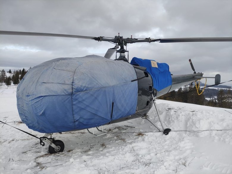 На Закарпатті прикордонники затримали вертоліт контрабандистів 01