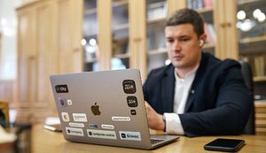 Apple открыла официальный офис в Украине, - Федоров