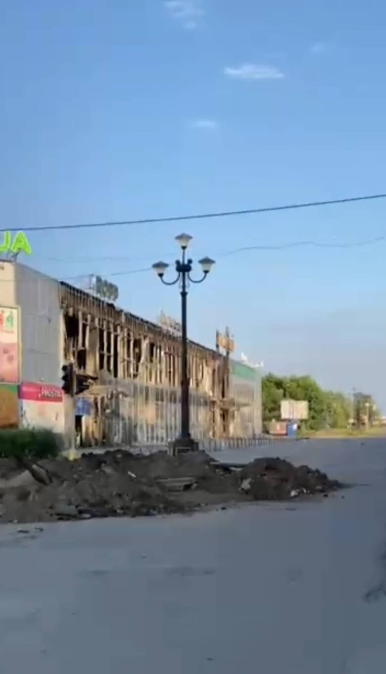 Оккупанты нанесли 5 ракетных ударов по населенным пунктам на границе Луганщины и Донетчины. Враг безуспешно пытается прорваться в Северск и Славянск, - Гайдай 03 Оккупанты нанесли 5 ракетных ударов по населенным пунктам на границе Луганщины и Донетчины. Враг безуспешно пытается прорваться в Северск и Славянск, - Гайдай 03