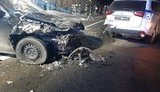 Перекинутий бензовоз, побиті легковик і автомобіль поліції: на окружній у Харкові сталася серія ДТП. ФОТОрепортаж