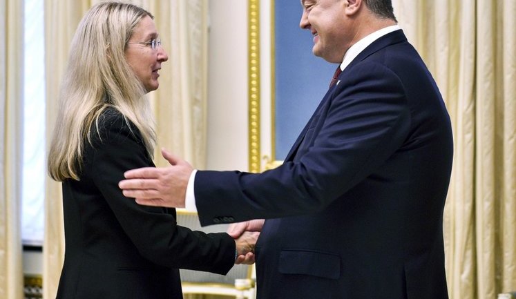 Poroshenko: I stand by minister Suprun. Reformed Supreme Court to ascertain the truth