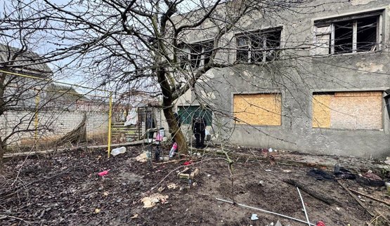 Two people were killed and five more were injured in the Kherson region.