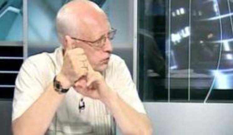 Соскин: Нужно запретить ввоз российского ширпотреба - мыла, зубной пасты и прочей хренотени. ВИДЕО.