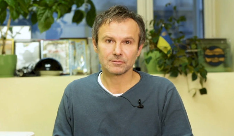 "Вимагаю змісту", - Вакарчук записав відеозвернення до виборців. ВIДЕО