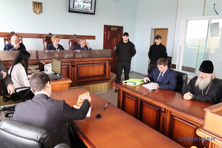 Суд розглядає апеляцію щодо запобіжного заходу митрополиту Павлу 01