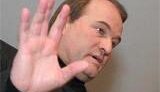 Медведчук доказал Минобороны, что он настоящий полковник