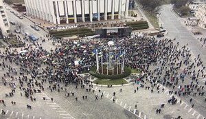 В Киеве сторонники Саакашвили и "Руха новых сил" требуют отставки Порошенко. ФОТОрепортаж
