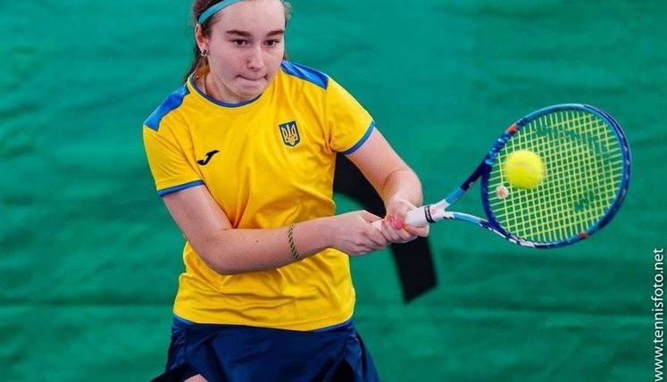 Даша Снігур - чемпіонка світу в 14 років. В Україні маленьким спортсменом зацікавлені тільки його батьки