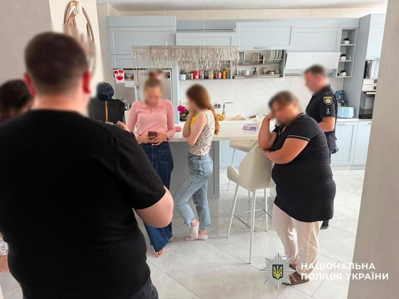 Незаконний видобуток бурштину: на Рівненщині викрили схему