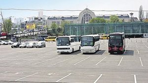 Омелян предложил начать вводить электронный билет с автостанции "Киев"