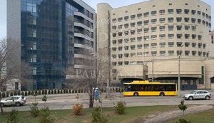 Фирма Крючкова незаконно построила бизнес-центр в Киеве на месте диспетчерской, – Нацполиция