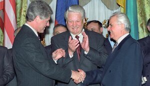 кравчук,клінтон,єльцин